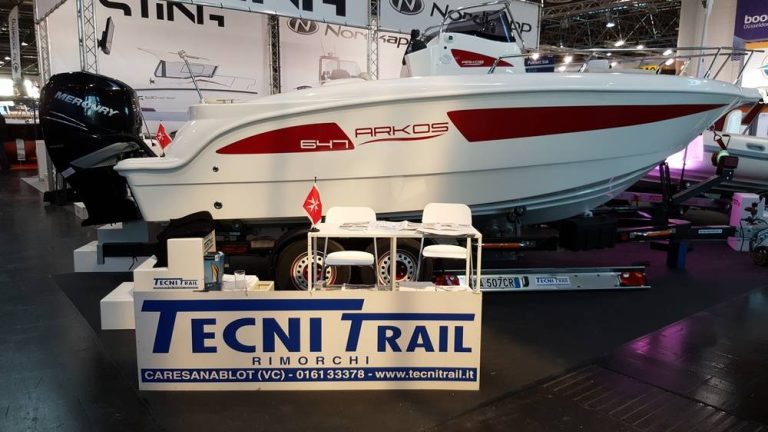 Tecnitrail carrelli custom per barche