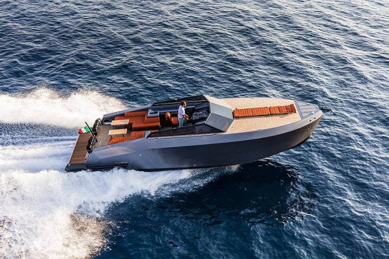 Mazu Yachts 38 open navigazione