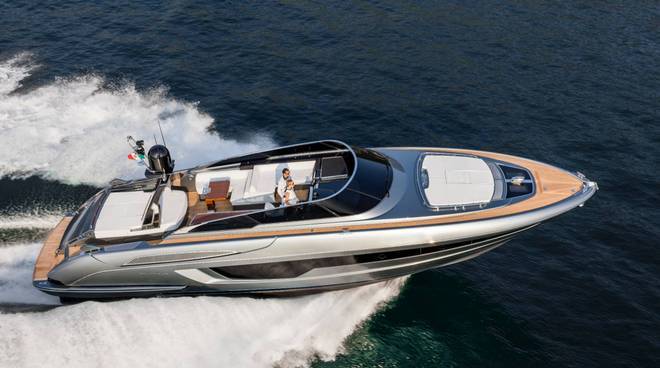 Riva yacht 56 rivale