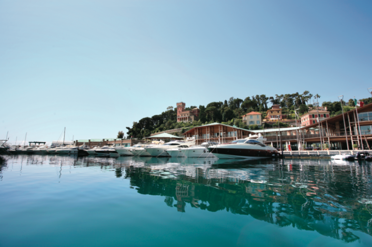 porto turistico Marina di Varazze