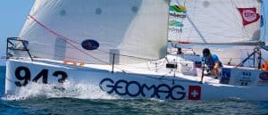 Ambrogio Beccaria e Geomag primi alla partenza dell’ ultima tappa della SAS . In un oceano di francesi é un italiano a guidare la regata.