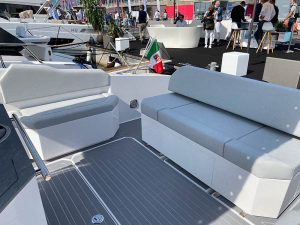 rio yachts daytona pozzetto