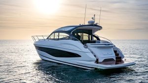 Princess V50, grande successo al Palm Beach Boat Show