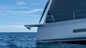 Ice 62 Targa prua