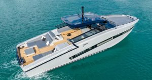 Fiart P54 al Salone Nautico di Genova: presentata la nuova icona di stile ed eleganza.