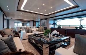 benetti triumph interno