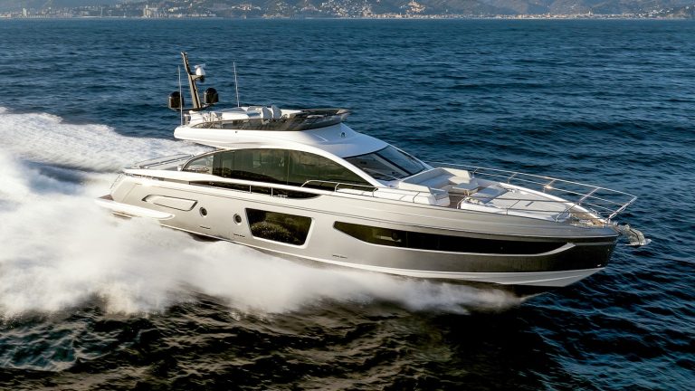 Azimut S7 Running