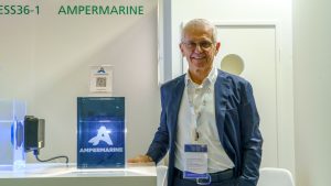 Ampermarine conquista Dubai con i faretti subacquei WUWLED