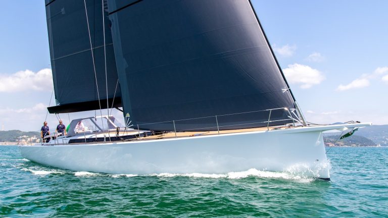 Varato il S/Y MAVI’, il quarto stupendo ICE 70