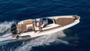 Nuova Jolly Prince 33 CC: il maxi-rib che strizza l’occhio al week-end