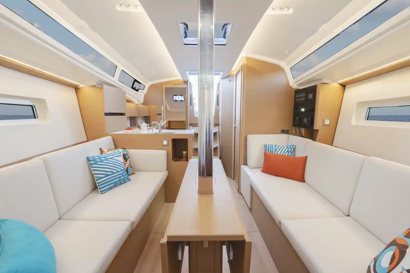 Jeanneau Sun_Odyssey_350-salone