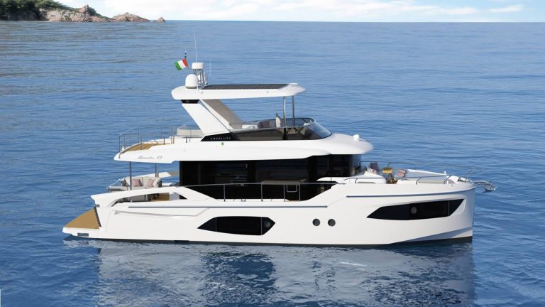 Navetta 53, la neonata di casa Absolute supera gli standard del comfort