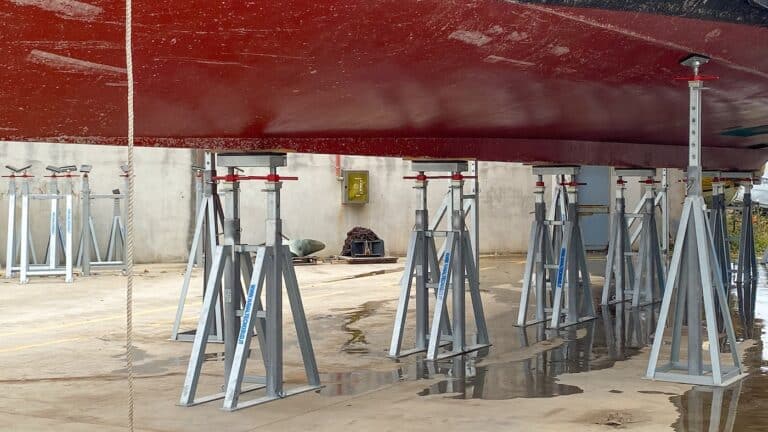 Naval Tecno Sud Boat Stand